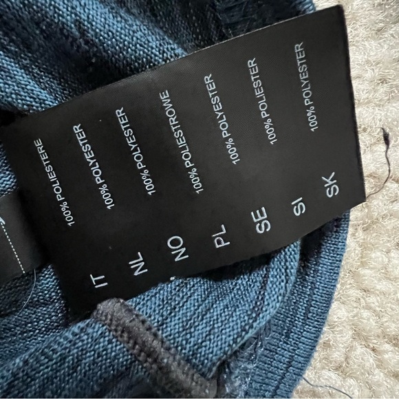 Kuhl Alloy Boy Medium (10-12) Blue 1/4 Zip Pullover Shirt Lightweight Mid Layer - Picture 9 of 16